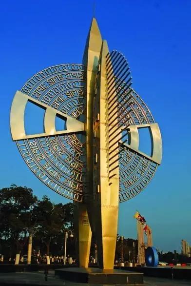 創(chuàng)意雕塑設計5 創(chuàng)意雕塑設計5